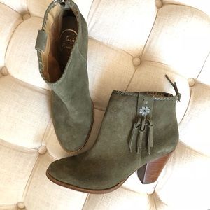 NEW Jack Rogers Suede Ankle Boots
